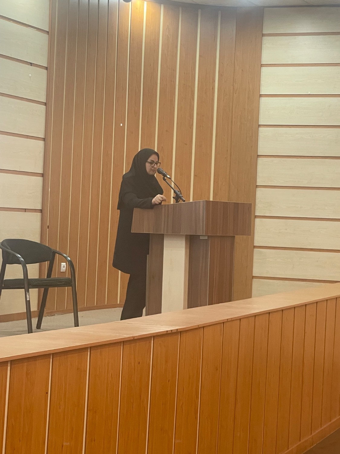 کلاس آموزشی «آیین نگارش و مکاتبات اداری» در تاریخ 18 آذرماه برای روسای امور اداری و مسئولین دبیرخانه های دانشگاه علوم پزشکی ایرا 